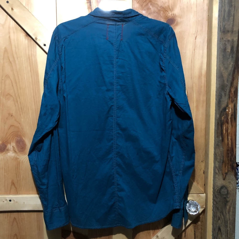 Vintage Red men’s long sleeve button shirt - Picture 2 of 3